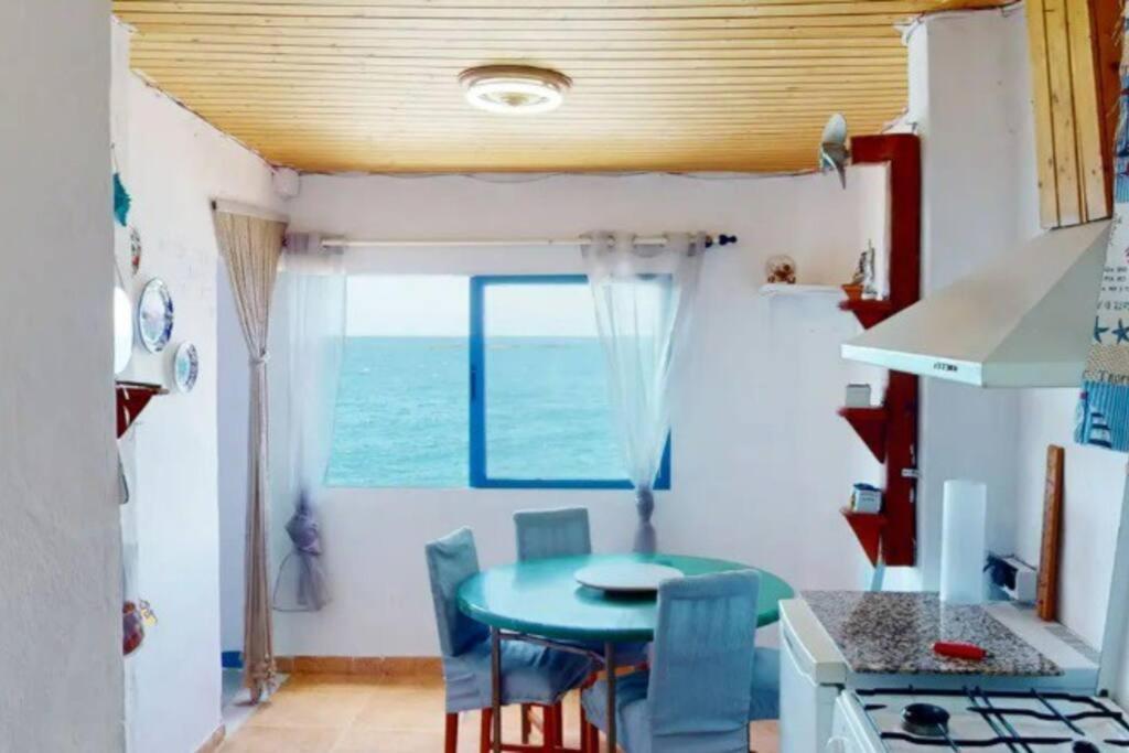 La Casa Con Terraza Privada Sobre El Mar Βίλα Telde Εξωτερικό φωτογραφία
