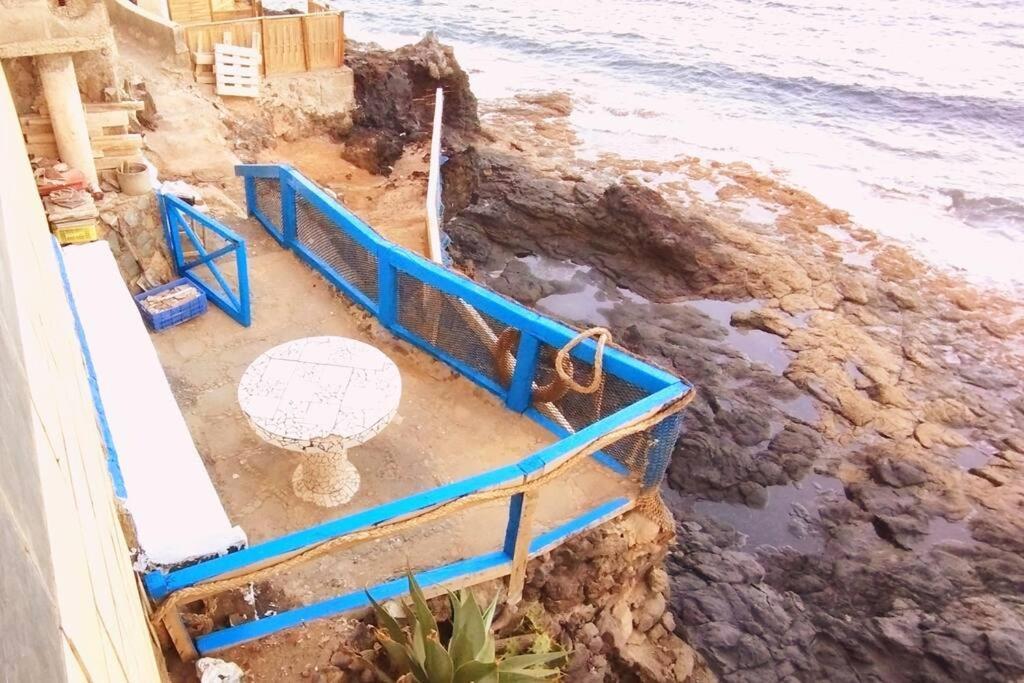 La Casa Con Terraza Privada Sobre El Mar Βίλα Telde Εξωτερικό φωτογραφία